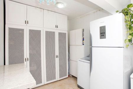 Apartamento à venda com 104m², 3 quartos e 1 vagaÁrea de Serviço