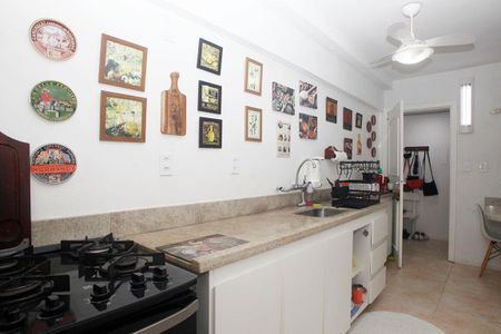 Apartamento à venda com 104m², 3 quartos e 1 vagaCozinha