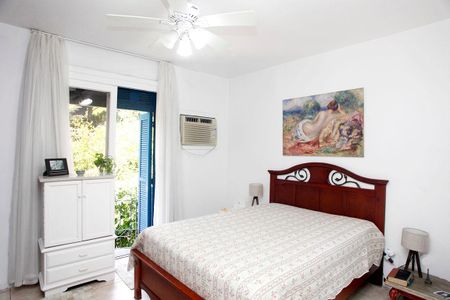 Quarto 1 Suíte de apartamento à venda com 2 quartos, 104m² em Mont’serrat, Porto Alegre