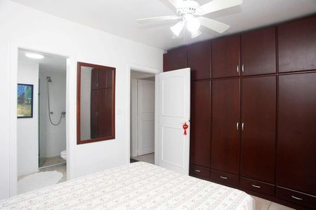 Quarto 1 Suíte de apartamento à venda com 2 quartos, 104m² em Mont’serrat, Porto Alegre