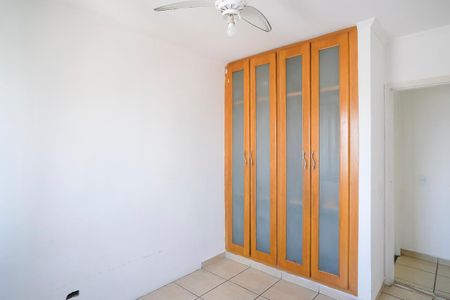 Apartamento à venda com 72m², 3 quartos e 1 vagaQuarto 2