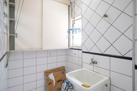 Apartamento à venda com 72m², 3 quartos e 1 vagaÁrea de serviço