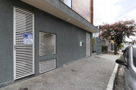 Apartamento para alugar com 42m², 2 quartos e 1 vaga Apartamento para alugar com 42m², 2 quartos e 1 vagaFachada e Plaquinha