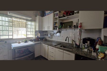 Casa à venda com 4 quartos, 250m² em Jardim Proença, Campinas