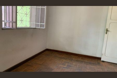 Casa à venda com 4 quartos, 184m² em Santo Antônio, Belo Horizonte