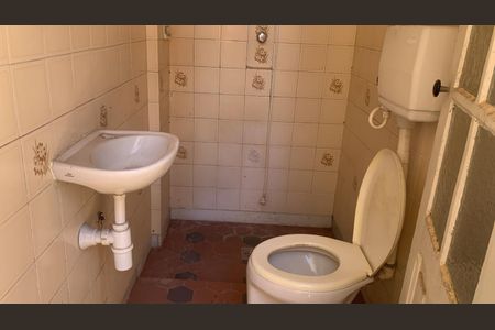 Casa à venda com 184m², 4 quartos e 1 vaga