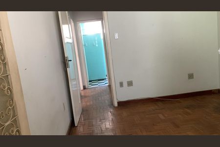 Casa à venda com 184m², 4 quartos e 1 vaga