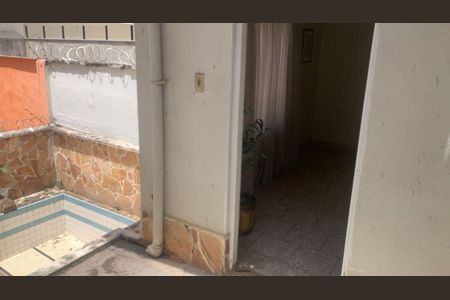 Casa à venda com 184m², 4 quartos e 1 vaga