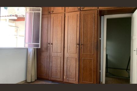 Casa à venda com 184m², 4 quartos e 1 vaga