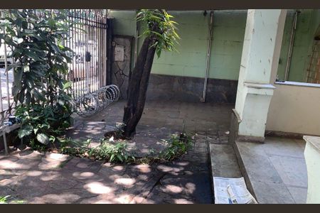 Casa à venda com 184m², 4 quartos e 1 vaga