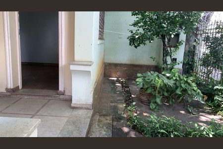 Casa à venda com 184m², 4 quartos e 1 vaga