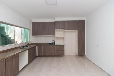 Casa à venda com 130m², 2 quartos e 2 vagasCozinha