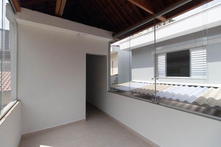 Casa à venda com 130m², 2 quartos e 2 vagasVaranda