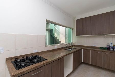Casa à venda com 130m², 2 quartos e 2 vagasCozinha