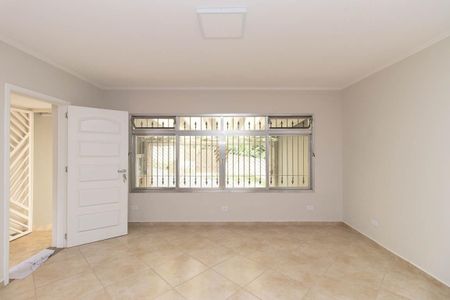 Sala de casa à venda com 2 quartos, 130m² em Vila Mazzei, São Paulo