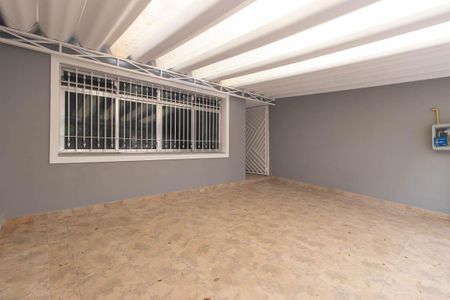 Casa à venda com 130m², 2 quartos e 2 vagasGaragem