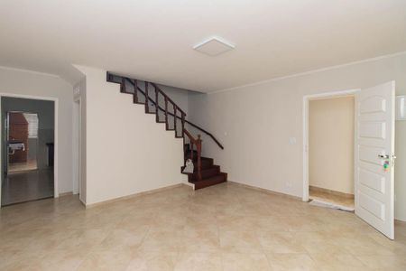 Sala de casa à venda com 2 quartos, 130m² em Vila Mazzei, São Paulo