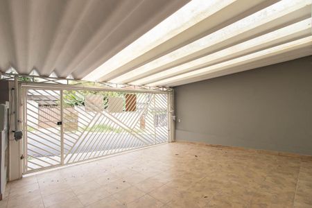 Casa à venda com 130m², 2 quartos e 2 vagasGaragem