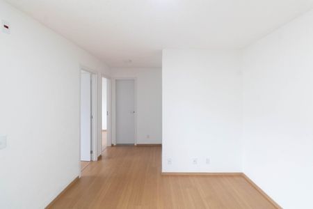 Sala de apartamento para alugar com 2 quartos, 43m² em Campo Grande, Rio de Janeiro