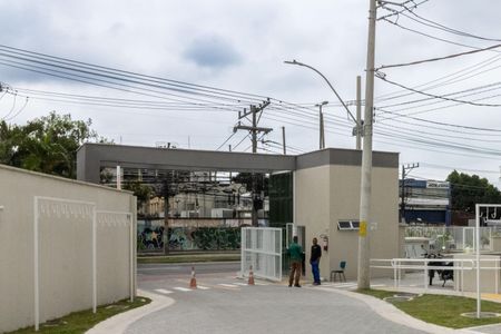 Apartamento para alugar com 43m², 2 quartos e 1 vagaFachada e portaria