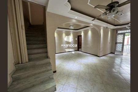 Casa à venda com 640m², 4 quartos e 5 vagas