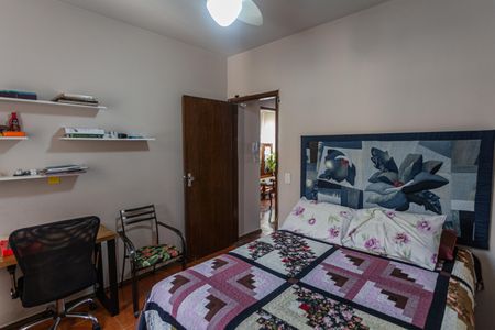 Apartamento à venda com 80m², 2 quartos e 1 vagaQuarto 2