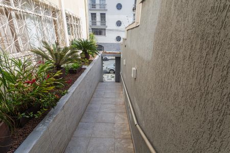 Apartamento à venda com 80m², 2 quartos e 1 vagaHall de entrada