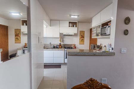 Apartamento à venda com 80m², 2 quartos e 1 vagaCozinha