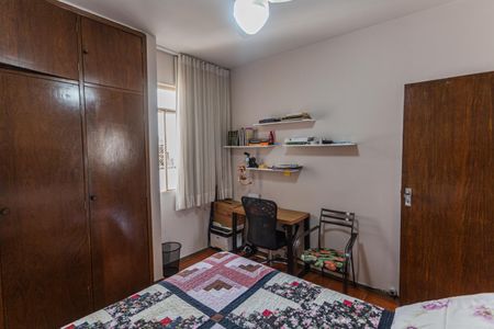 Apartamento à venda com 80m², 2 quartos e 1 vagaQuarto 2