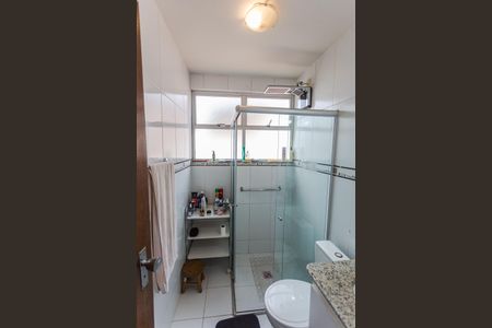 Apartamento à venda com 80m², 2 quartos e 1 vagaBanheiro Social