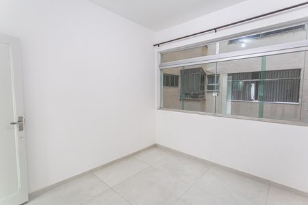 Apartamento para alugar com 100m², 3 quartos e sem vaga Apartamento para alugar com 100m², 3 quartos e sem vagaQuarto 1