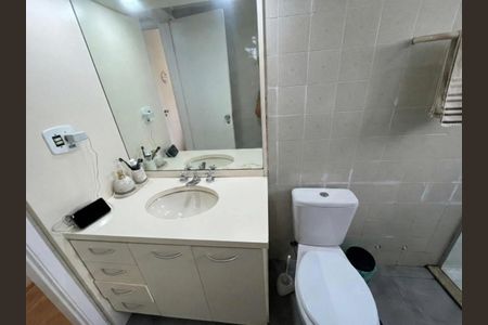 Banheiro de apartamento à venda com 1 quarto, 42m² em Consolação, São Paulo