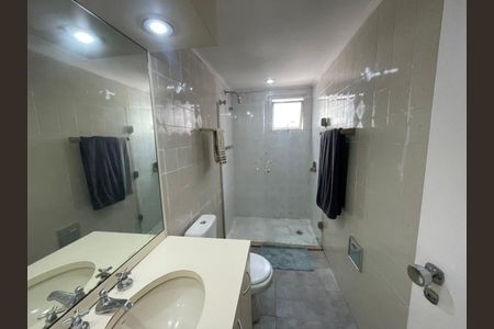 Banheiro de apartamento à venda com 1 quarto, 42m² em Consolação, São Paulo