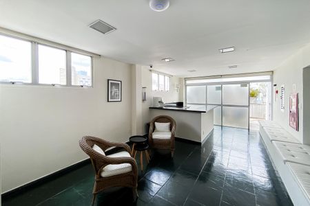 Apartamento à venda com 42m², 1 quarto e 1 vagaÁrea comum