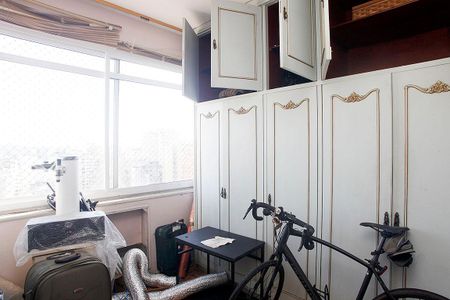 Apartamento para alugar com 161m², 3 quartos e 1 vagaQuarto 3 Closet