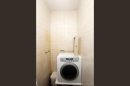 Apartamento para alugar com 161m², 3 quartos e 1 vagaBanheiro 3 Serviço