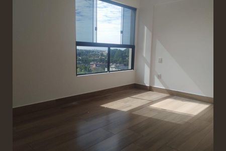 Apartamento à venda com 3 quartos, 150m² em Barreiro, Belo Horizonte