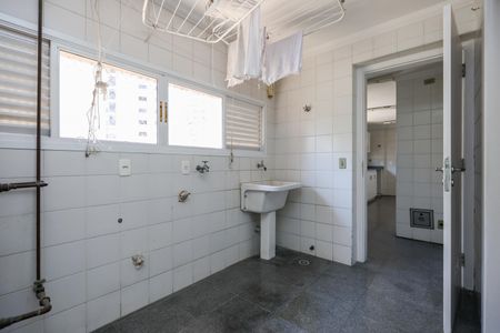 Apartamento à venda com 365m², 5 quartos e 5 vagasÁrea de Serviço