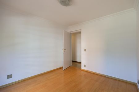 Apartamento à venda com 365m², 5 quartos e 5 vagasQuarto 