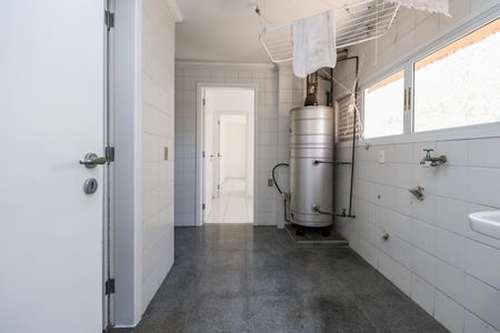 Apartamento à venda com 365m², 5 quartos e 5 vagasÁrea de Serviço