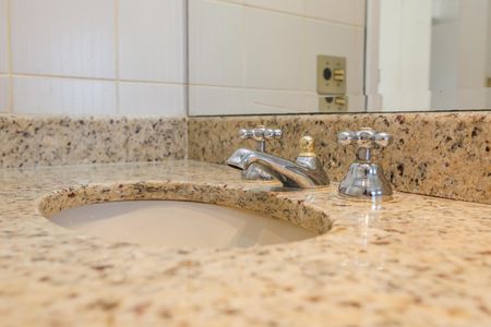 Apartamento à venda com 365m², 5 quartos e 5 vagasBanheiro da Suíte 2