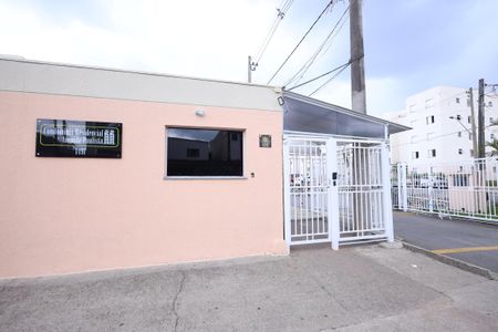 Apartamento para alugar com 51m², 2 quartos e sem vagaFachada