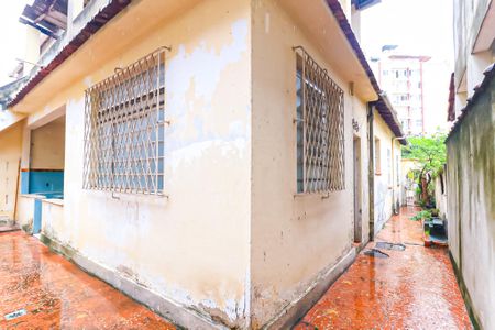 Casa de condomínio à venda com 100m², 3 quartos e 1 vagaQuintal