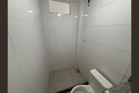 Banheiro de casa para alugar com 1 quarto, 60m² em Engenho de Dentro, Rio de Janeiro
