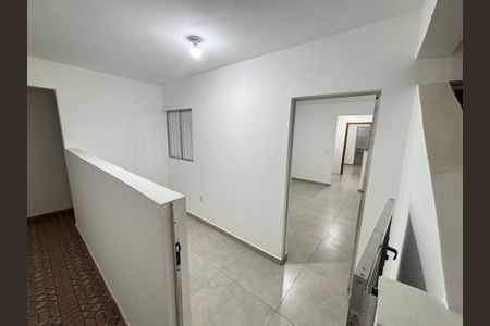 Casa para alugar com 60m², 1 quarto e sem vaga Casa para alugar com 60m², 1 quarto e sem vagaVaranda