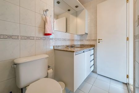 Apartamento à venda com 45m², 1 quarto e 2 vagasBanheiro