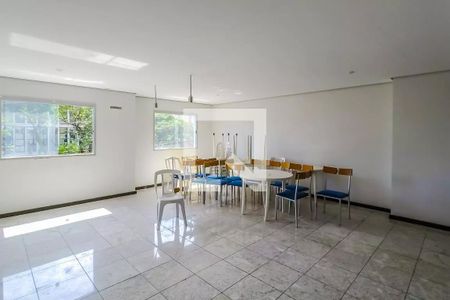 Apartamento à venda com 45m², 1 quarto e 2 vagasSalão de Festas