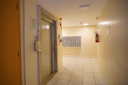 Apartamento para alugar com 52m², 2 quartos e 1 vagaHall de entrada