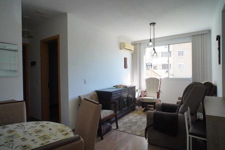 Sala de apartamento para alugar com 2 quartos, 52m² em Jardim Carvalho, Porto Alegre