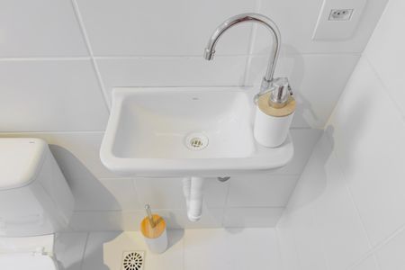 Apartamento para alugar com 66m², 3 quartos e 2 vagas Apartamento para alugar com 66m², 3 quartos e 2 vagasBanheiro